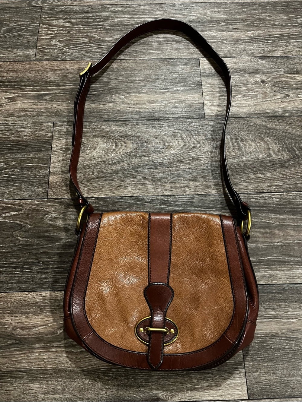 Fossil VRI Vintage Reissue Brown Leather Saddle Crossbody Bag Y2K